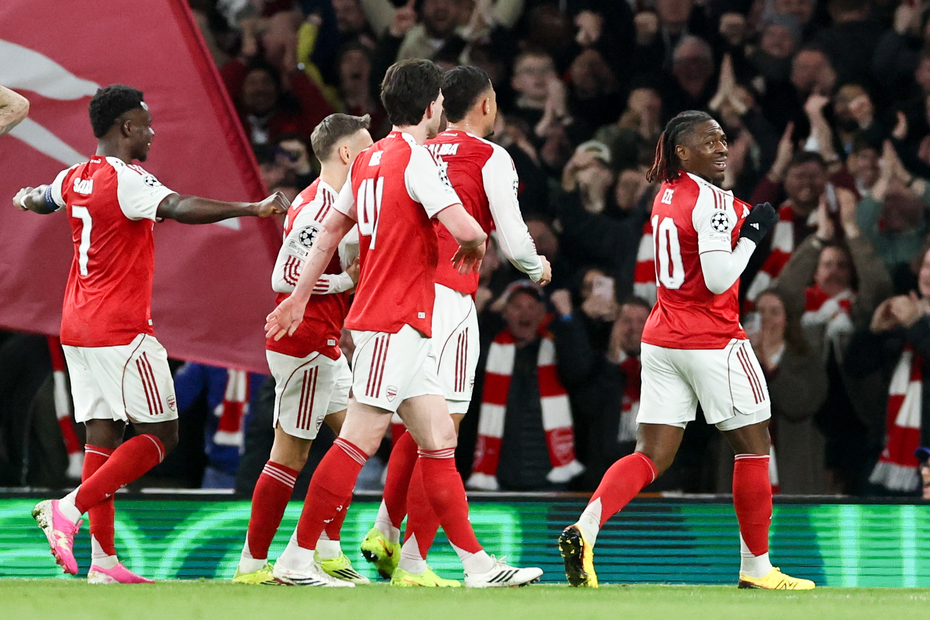 Arsenal Players Celebrating