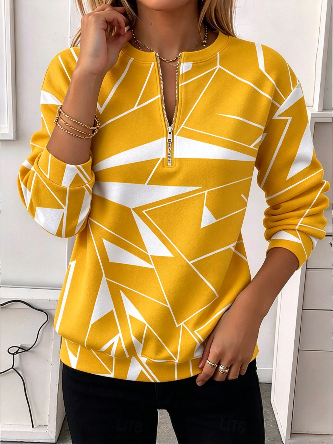 🔥CLEARANCE SALE🔥 ✨Women Geometric Print Half-Zip Pullover