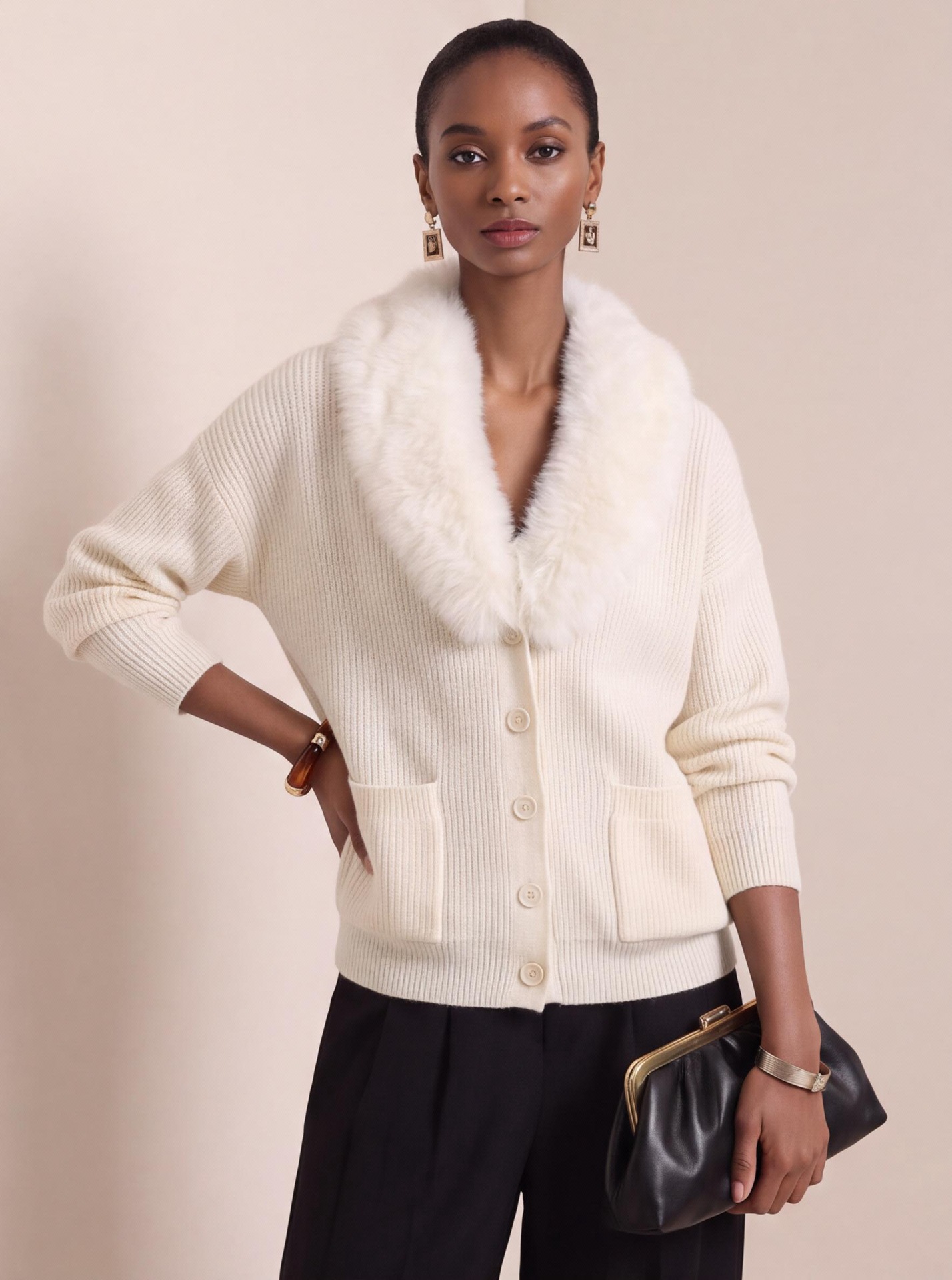 Women Soft Faux-Fur Collar Knit Cardigan