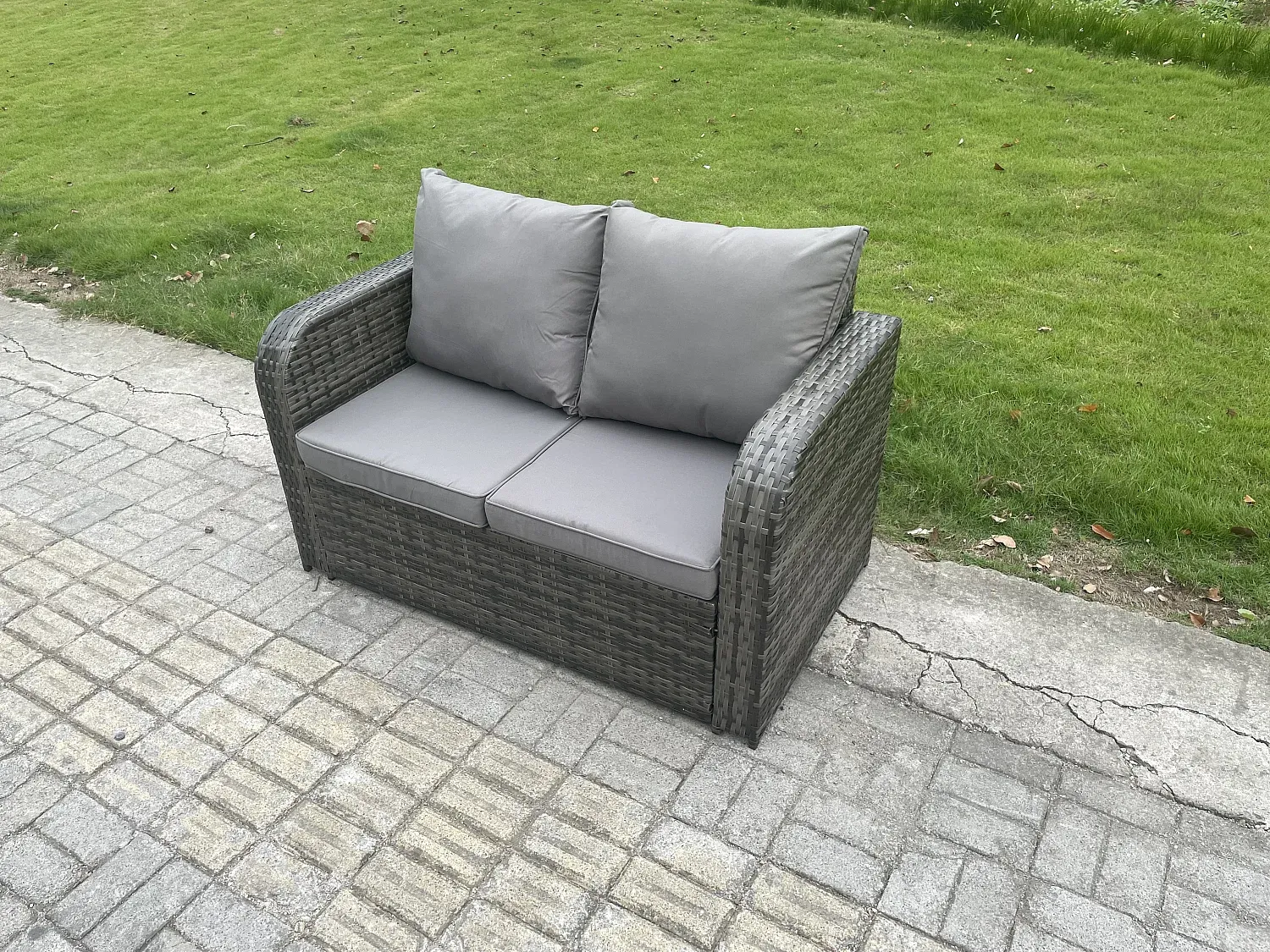 9-Personen Gartenmöbel-Set aus Polyrattan mit Esstisch und Hockern, dunkelgrau