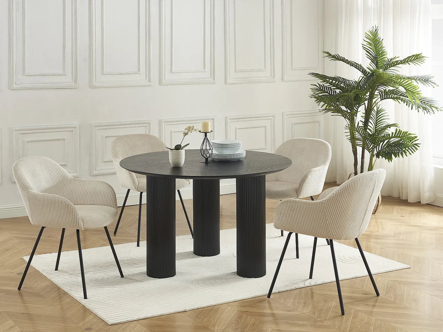 6er-Set Esszimmerstühle mit Armlehnen - Cord & schwarzes Metall - Beige