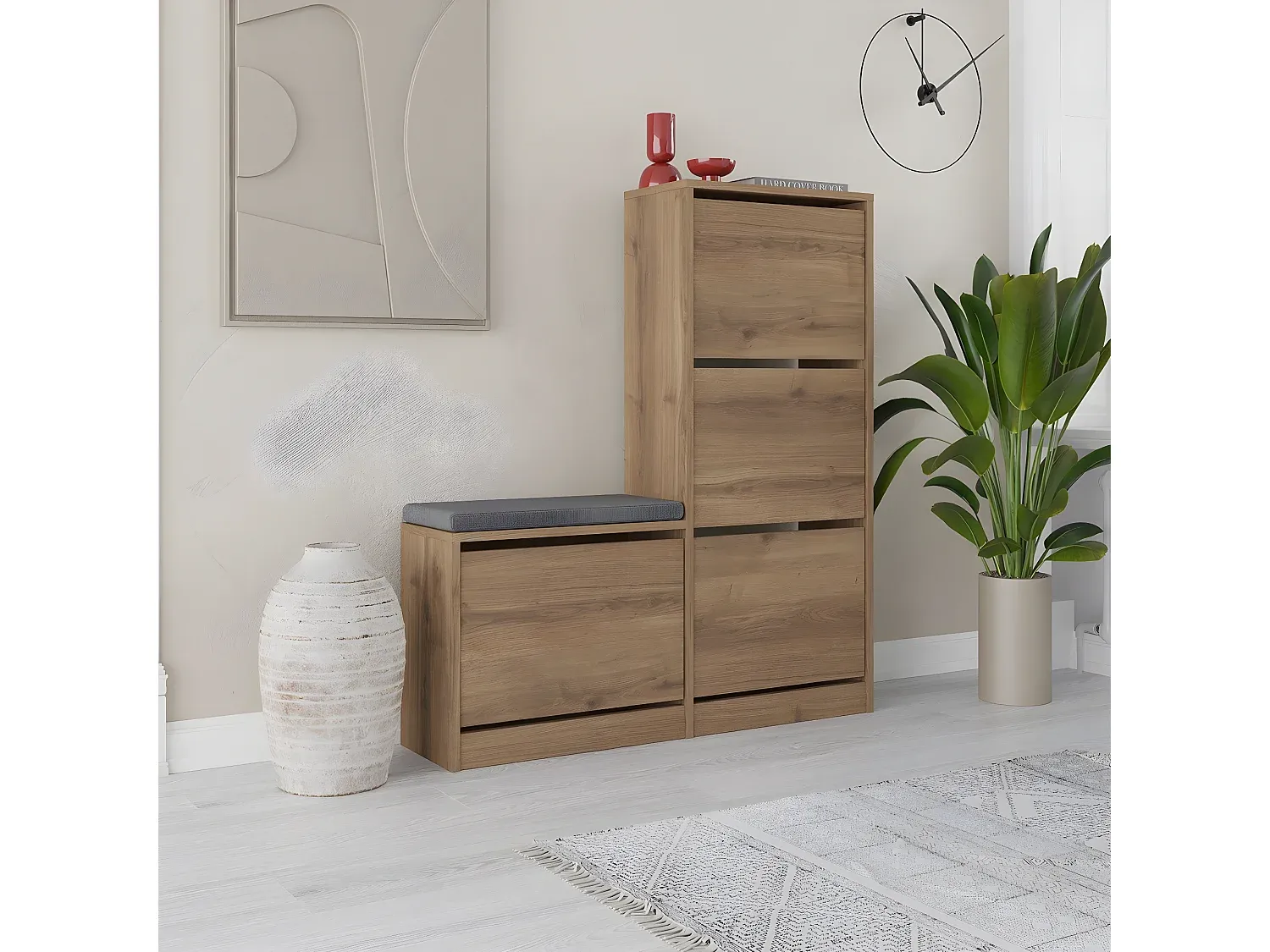 Geräumiger Schuhschrank mit 4 Türen, 105 cm breit