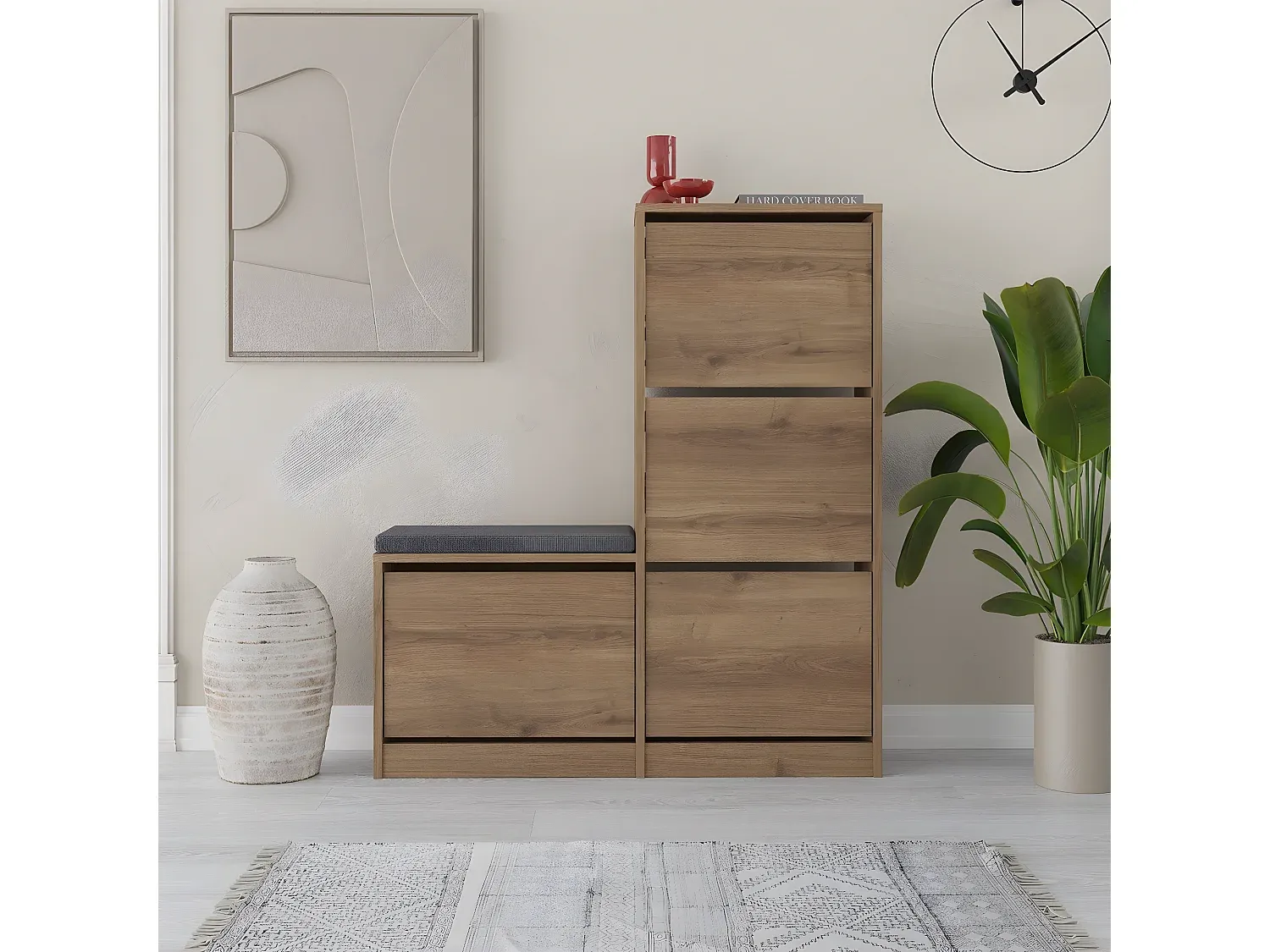 Geräumiger Schuhschrank mit 4 Türen, 105 cm breit