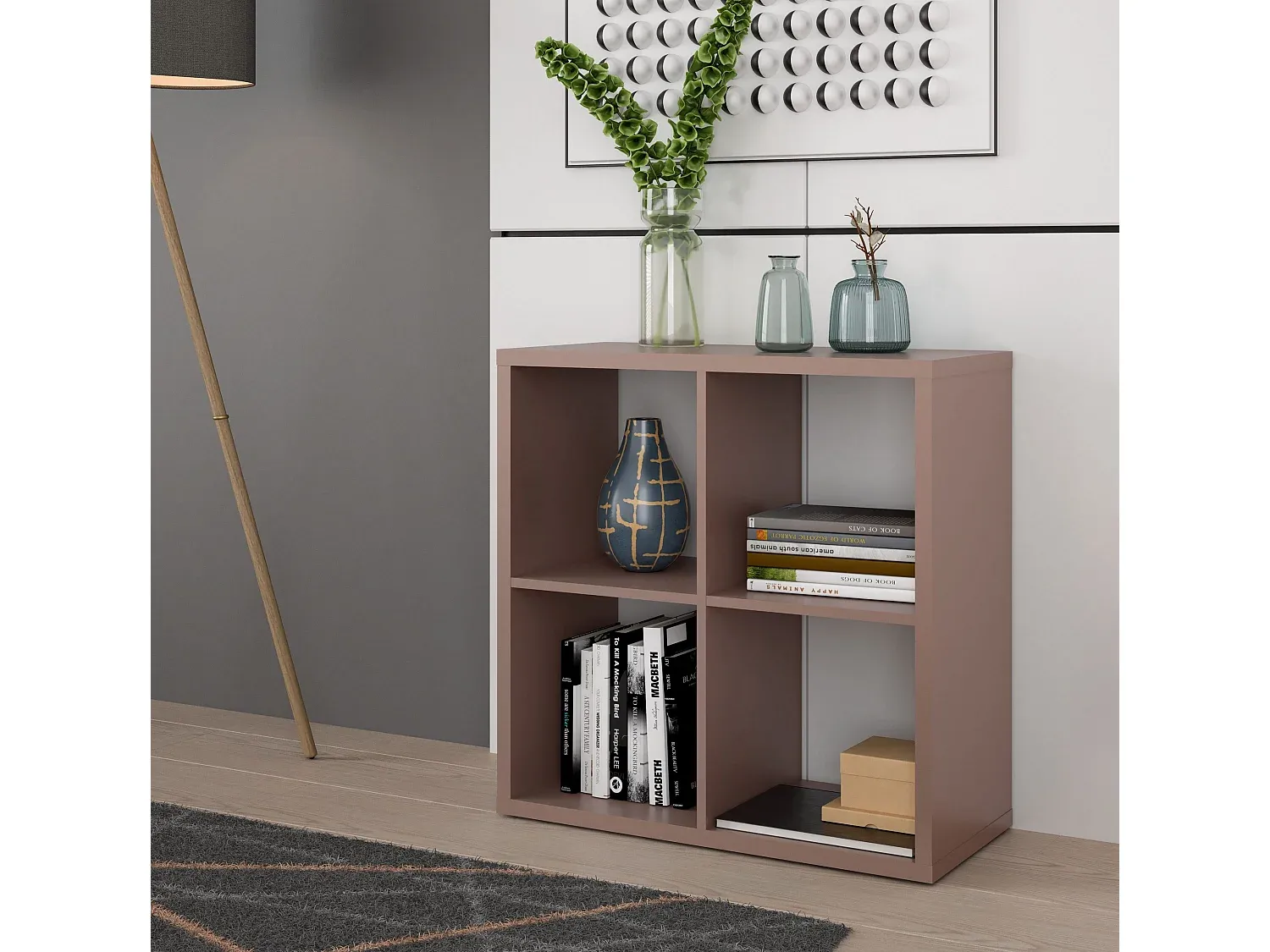 Praktisches Bücherregal in Terrakotta