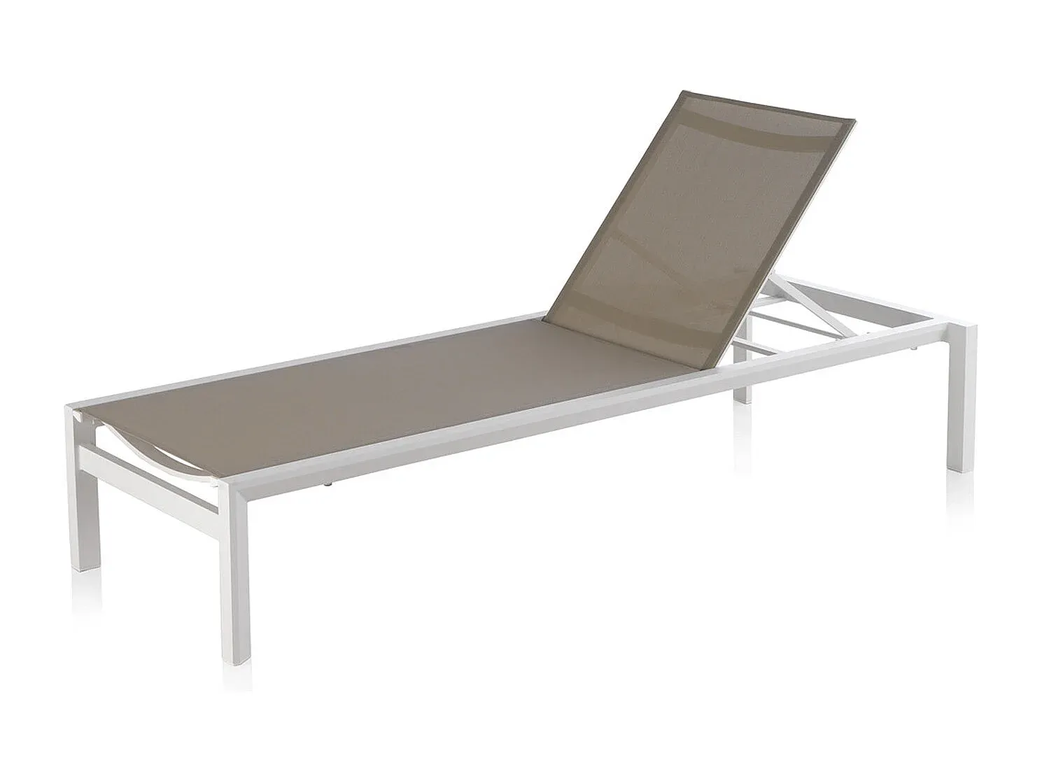 Verstellbare Gartenliege für Entspannung im Freien