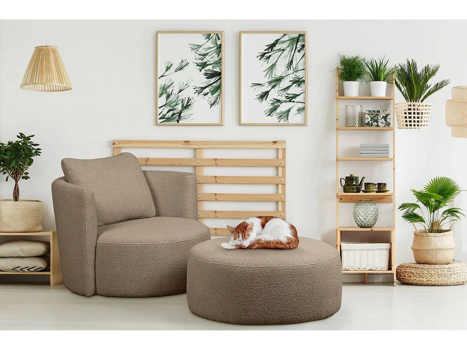 Verstellbarer Drehsessel in Braun