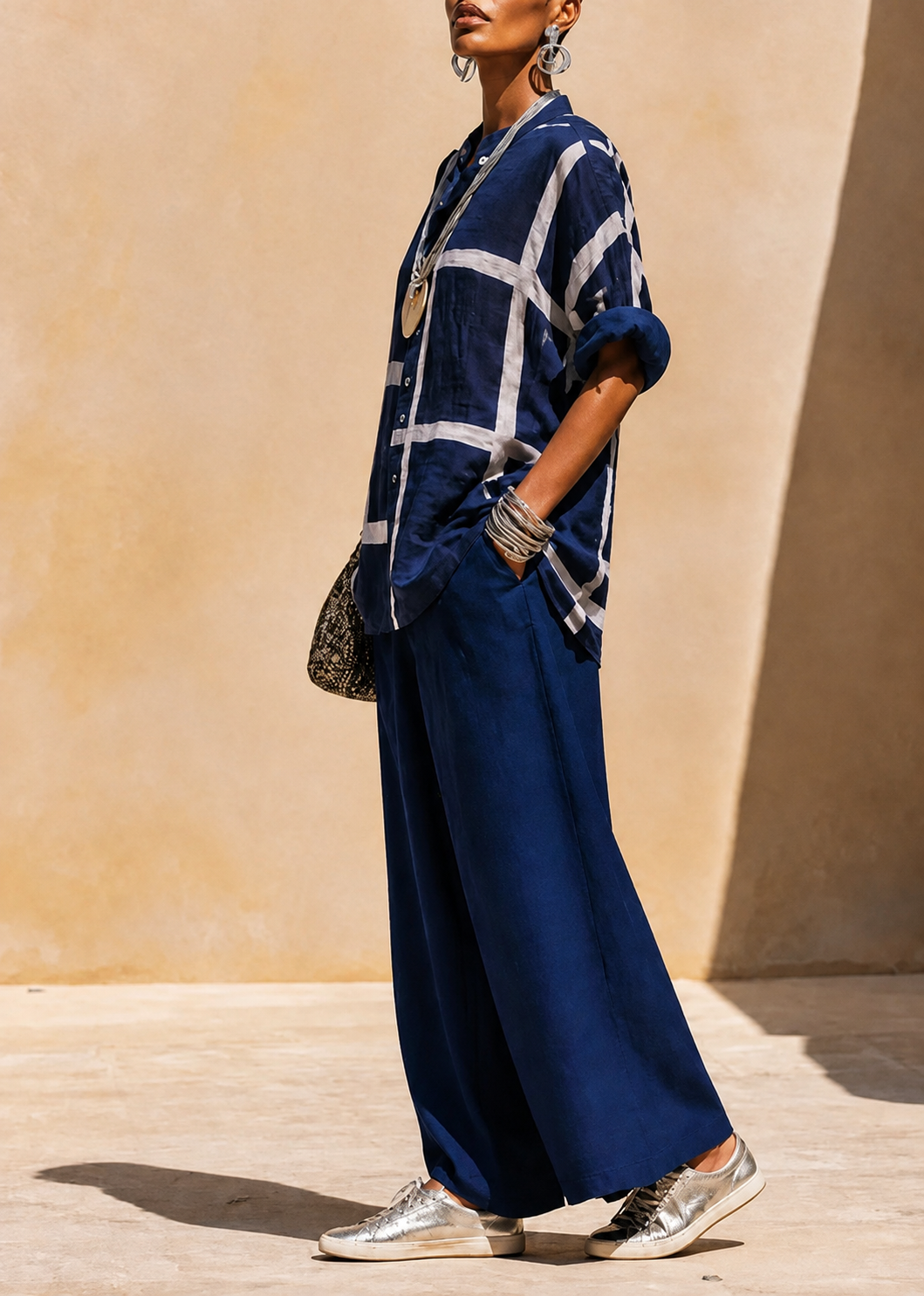 Airy two-piece set with the comfort of wide-leg trousers