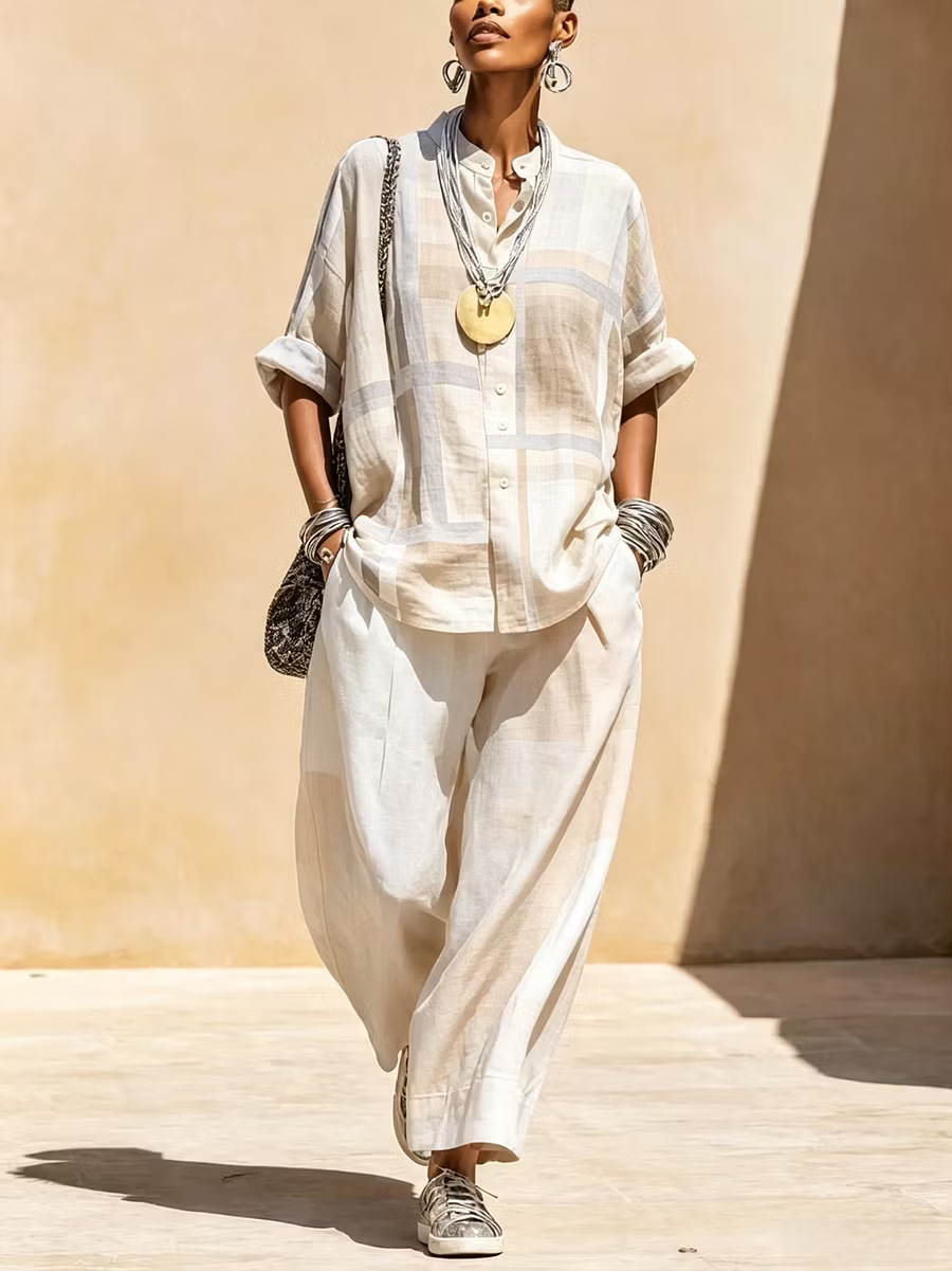 Airy two-piece set with the comfort of wide-leg trousers
