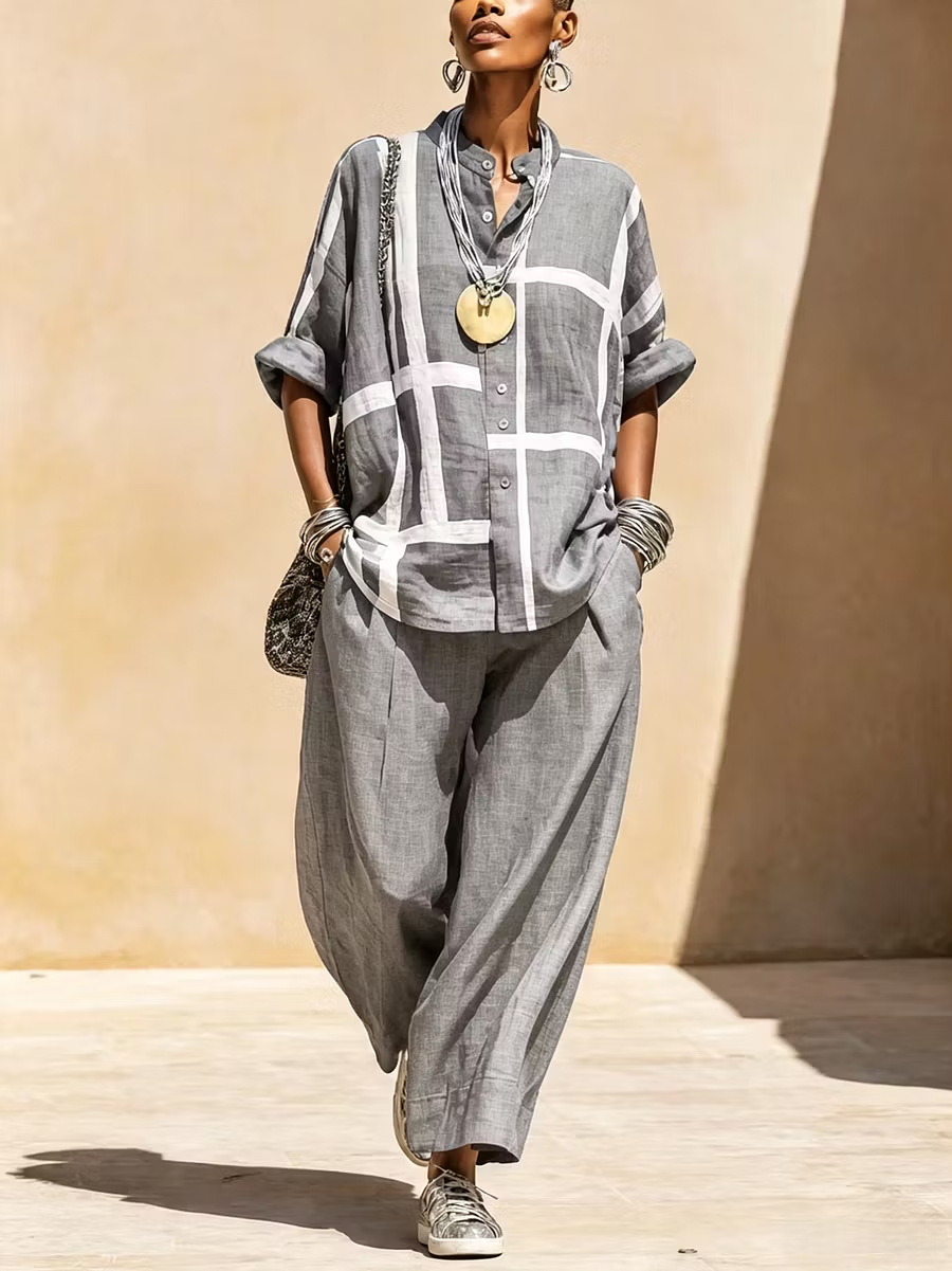 Airy two-piece set with the comfort of wide-leg trousers
