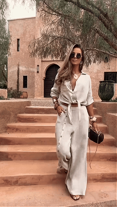 A loose solid color two-piece set with buttons for ladies