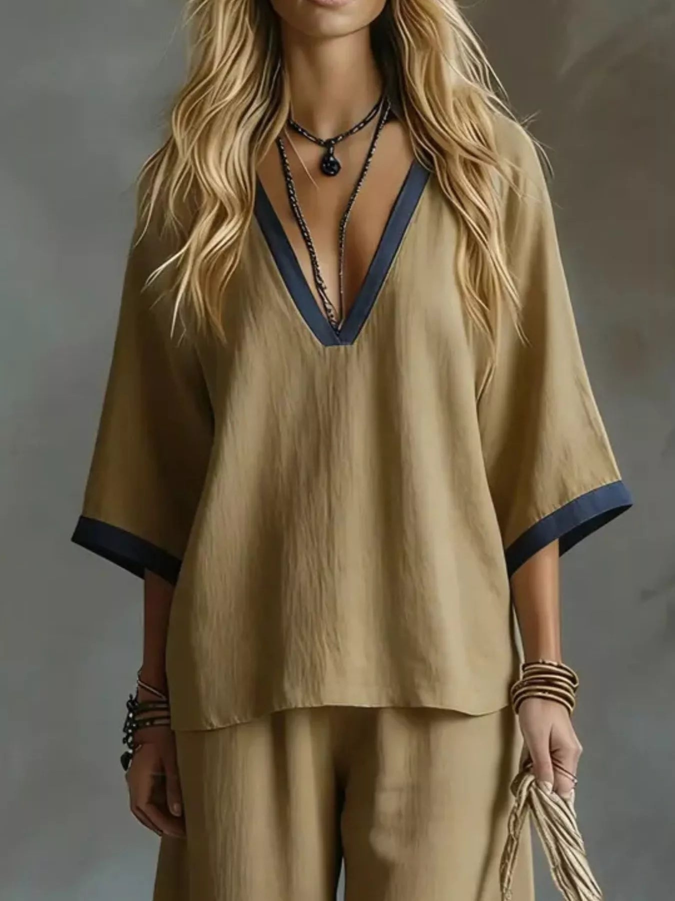 Women Contrast Trim V-Neck Top and Pants Set