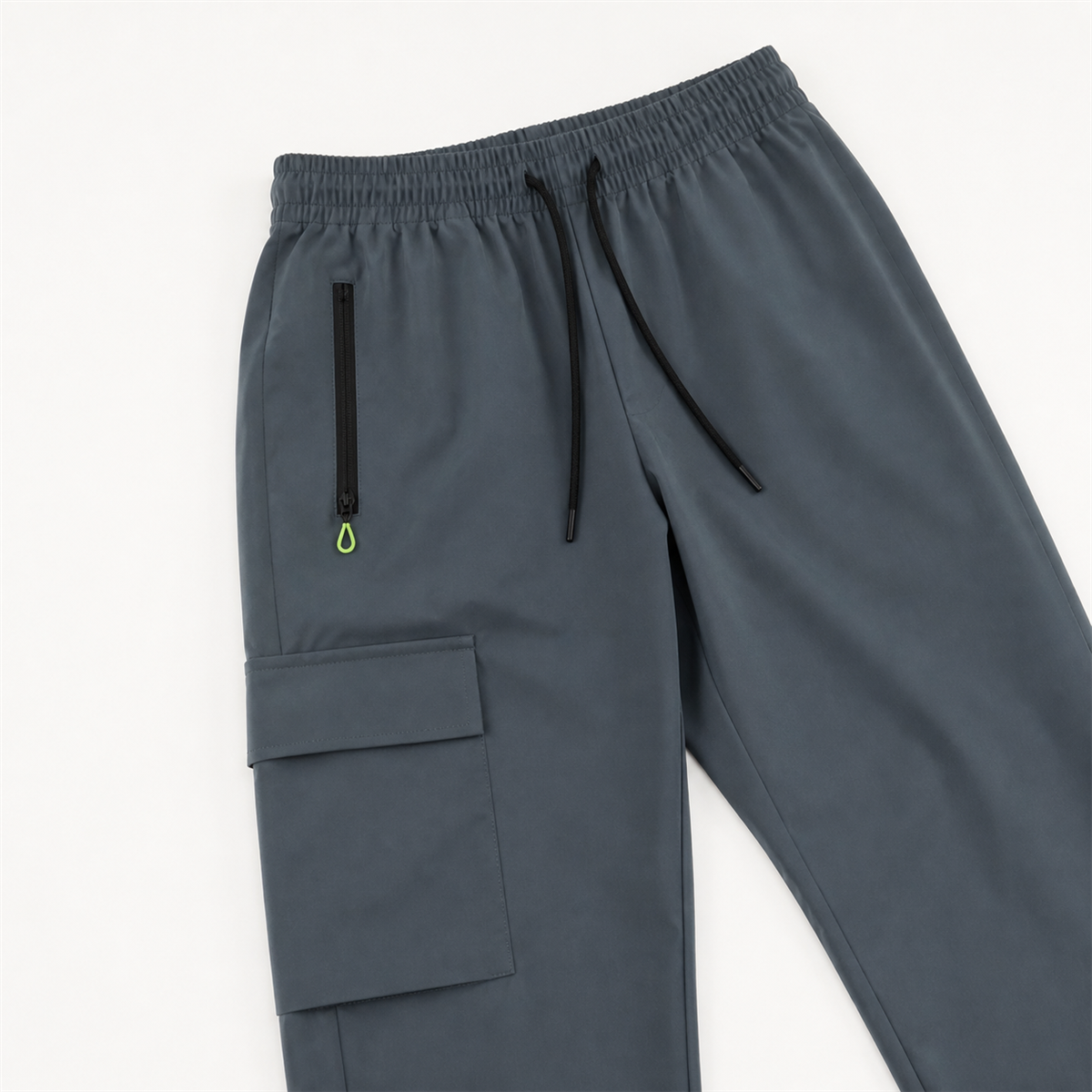 Pantalon cargo leger femme a chevilles elastiquees - Detail : taille elastiquee avec cordon