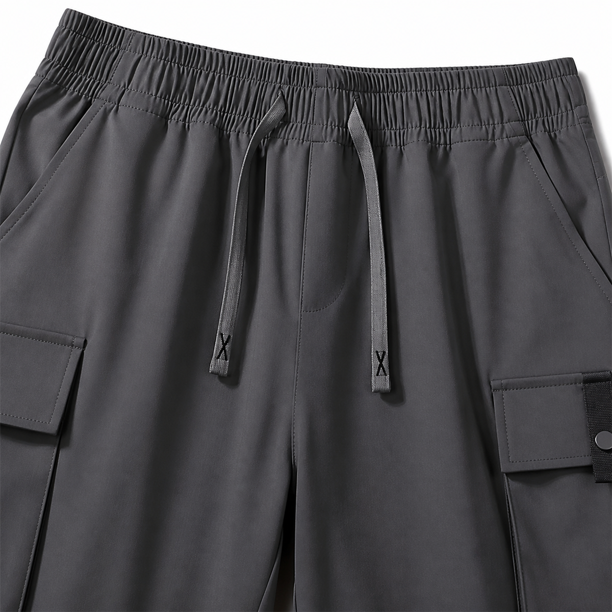 Pantacourt cargo homme a taille elastiquee et cordon - Detail : taille elastiquee avec cordon