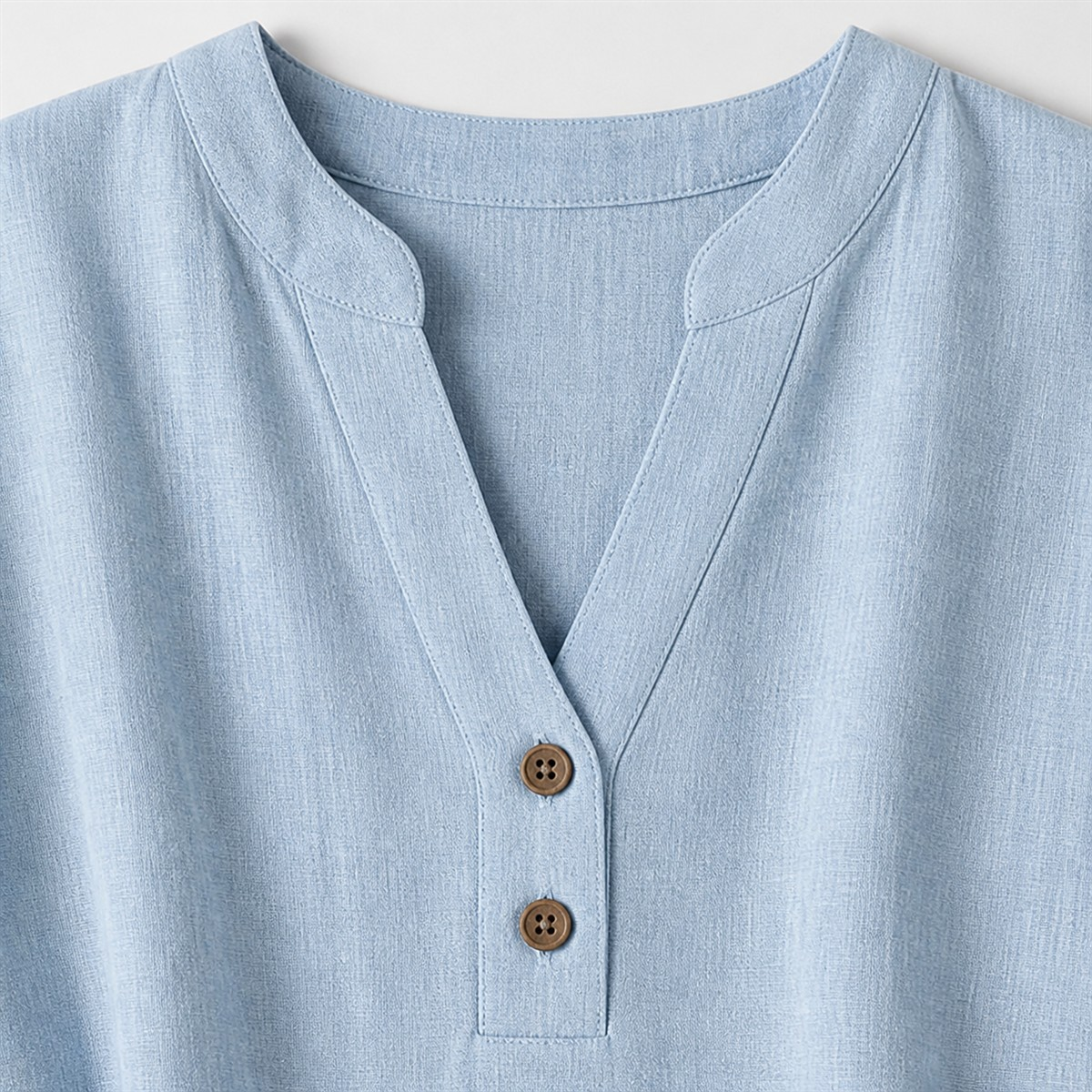 Women's Relaxed Notch-Neck Three-Quarter-Sleeve Blouse - Detail of