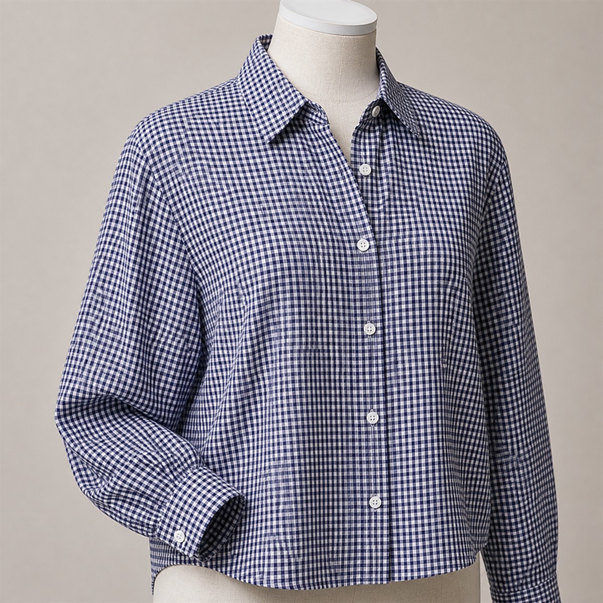 Women's Relaxed Gingham Long-Sleeve Button-Front Shirt - Classic collar