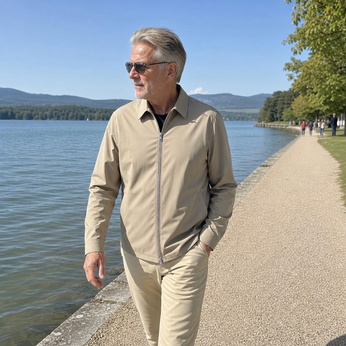 5tu0731003 Kundenfoto 7: Burgunderrot im Abendessen im Freien