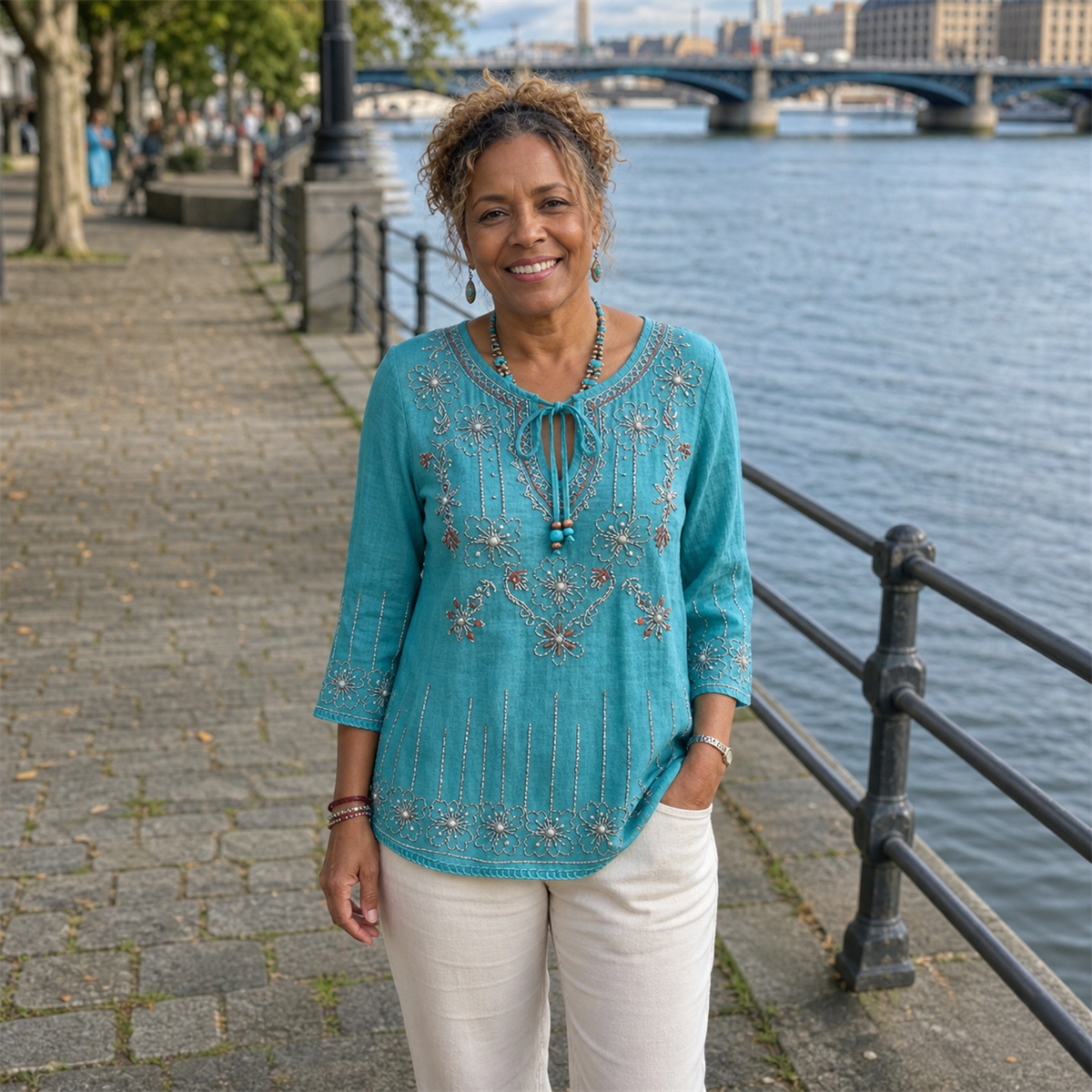 T3u0730001 Teal blouse outfit inspiration