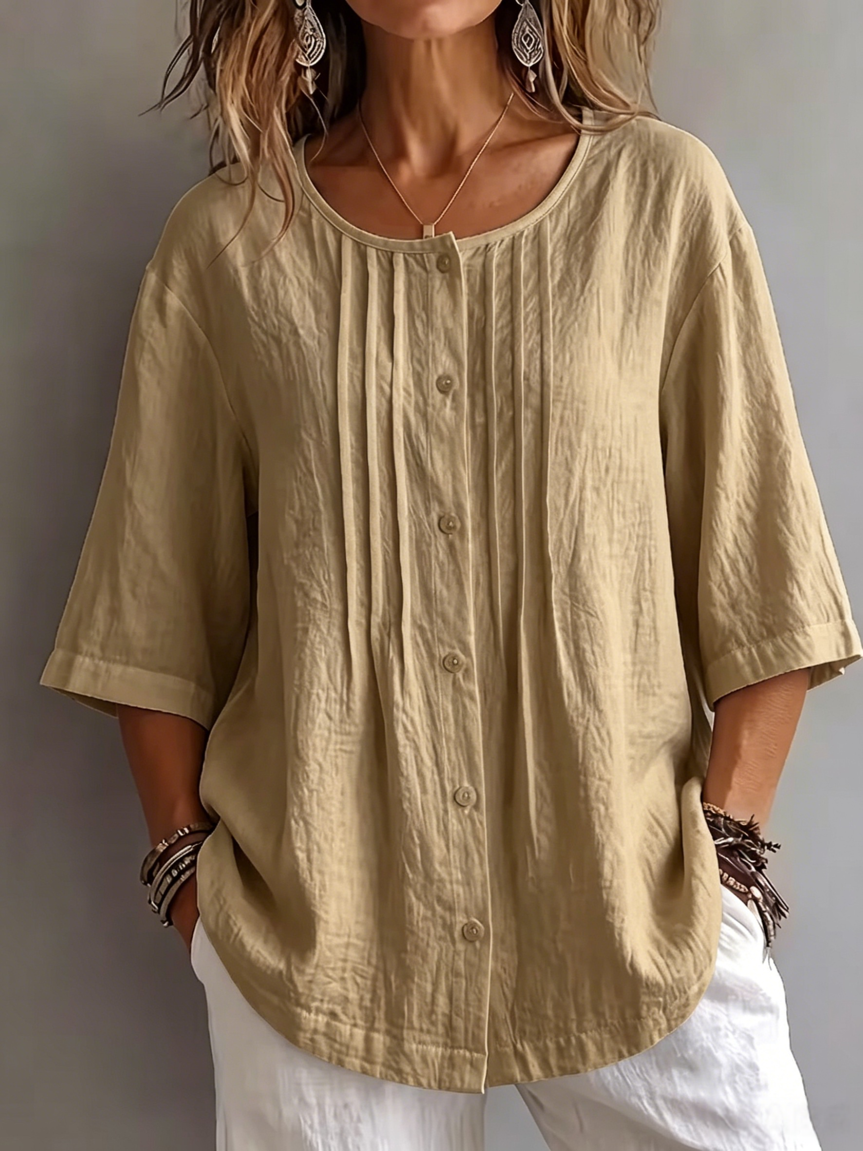 Women's round-neck three-quarter sleeve pleated blouse