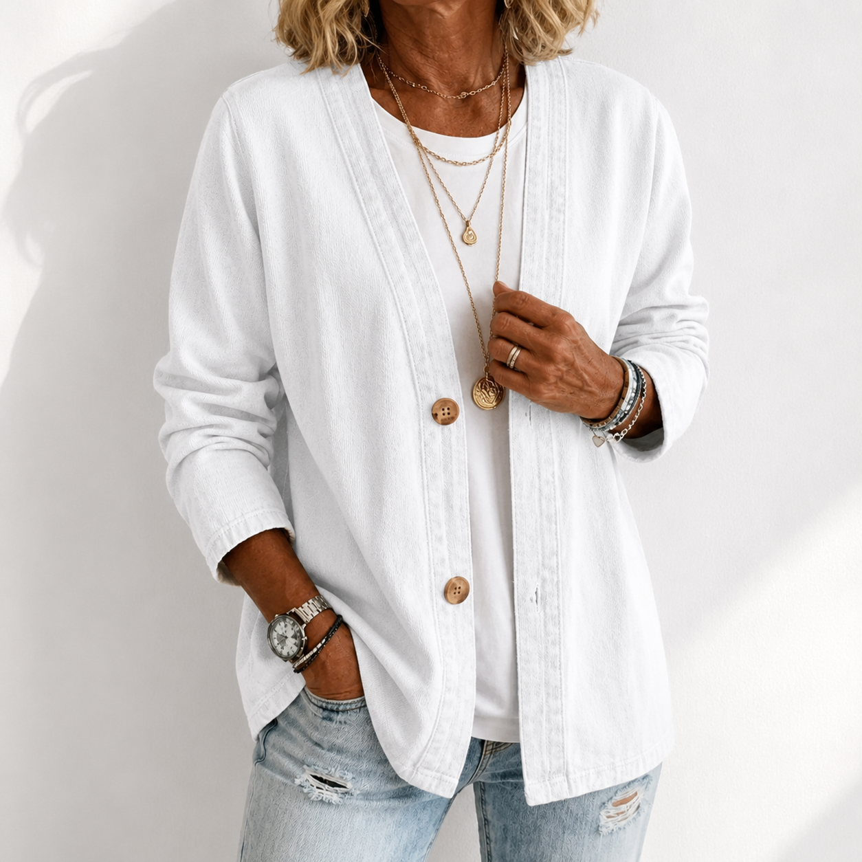 🧥 50% OFF NOW! ✨ Women's Classic Button Front Denim Jacket – V-Neck, Breathable Fabric & Relaxed Fit 💙