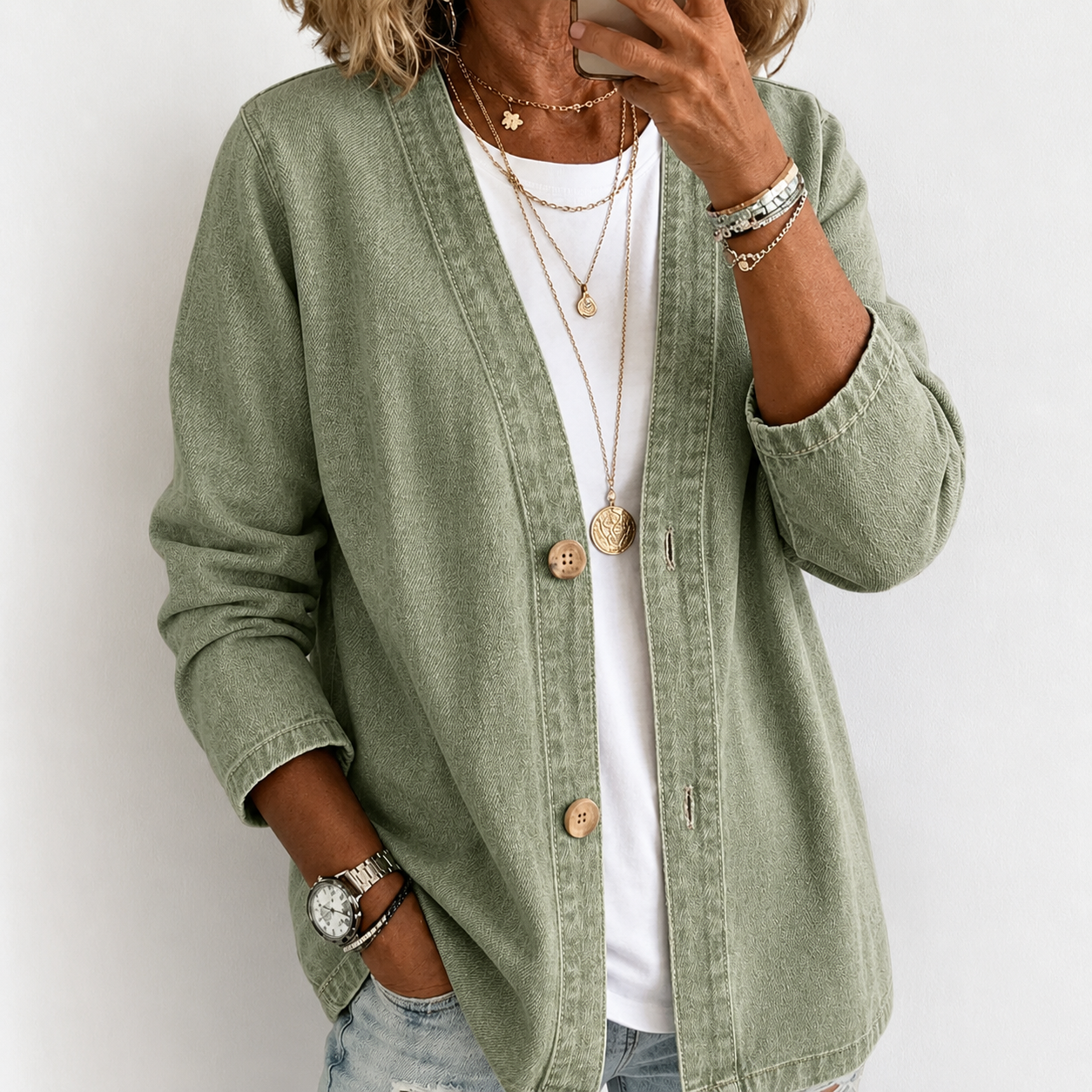 🧥 50% OFF NOW! ✨ Women's Classic Button Front Denim Jacket – V-Neck, Breathable Fabric & Relaxed Fit 💙
