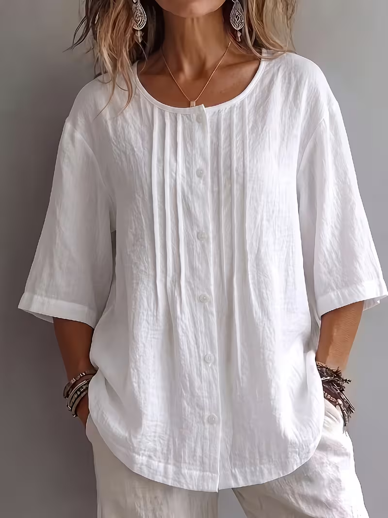 Women's round-neck three-quarter sleeve pleated blouse