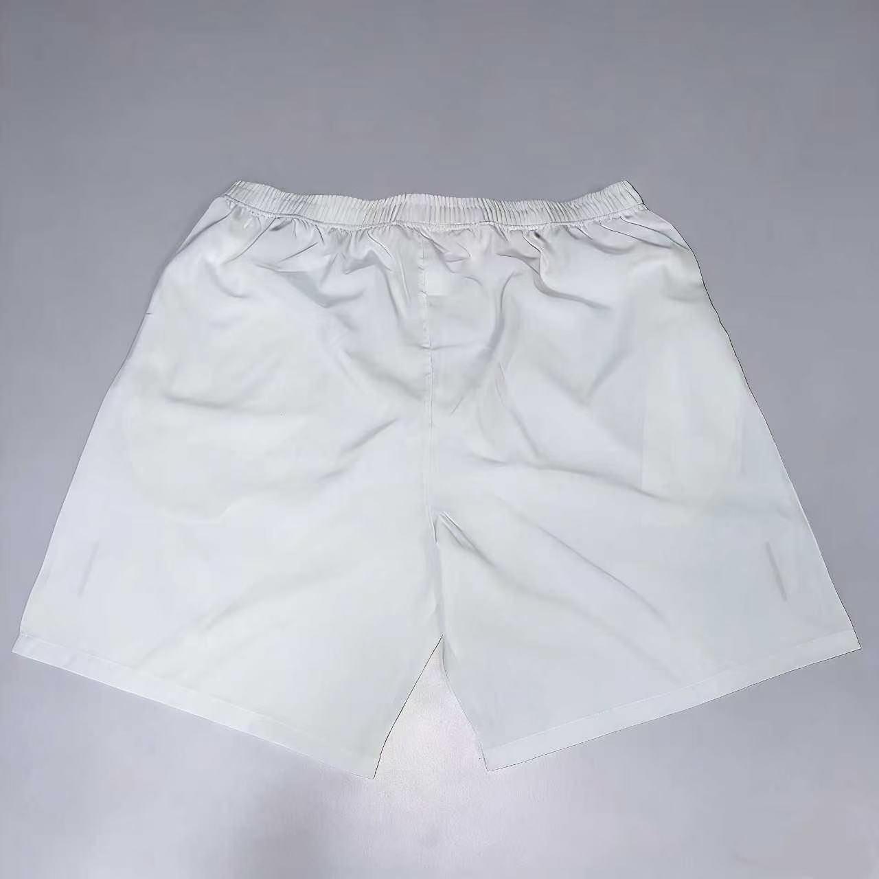 Men’s solid-color shorts with zippered pockets — summer casual, comfortable, breathable shorts made from a 97% polyester + 3% spandex blend; men’s bottoms for everyday wear, tropical beige color, multiple specifications available.