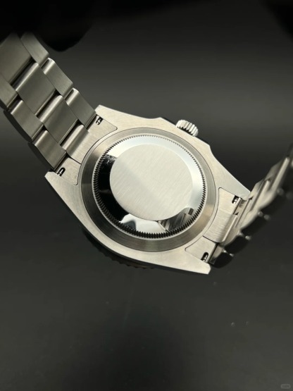 サブマリーナー41 mmオイスター、41 mm、オイスタースチール、リファレンス 124060