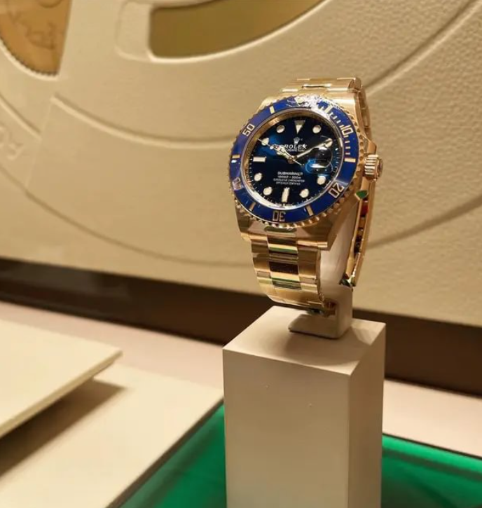 Rolex 126618LB Submariner Royal Blue