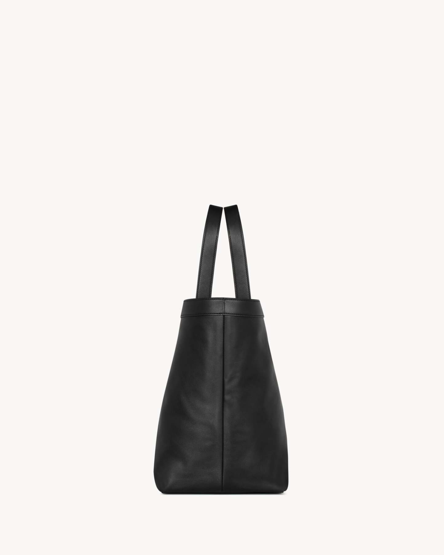 【Saint Laurent】✨水原希子さん愛用「Yレザー トートバッグ」✨ 国内入手困難の人気モデルが再入荷！