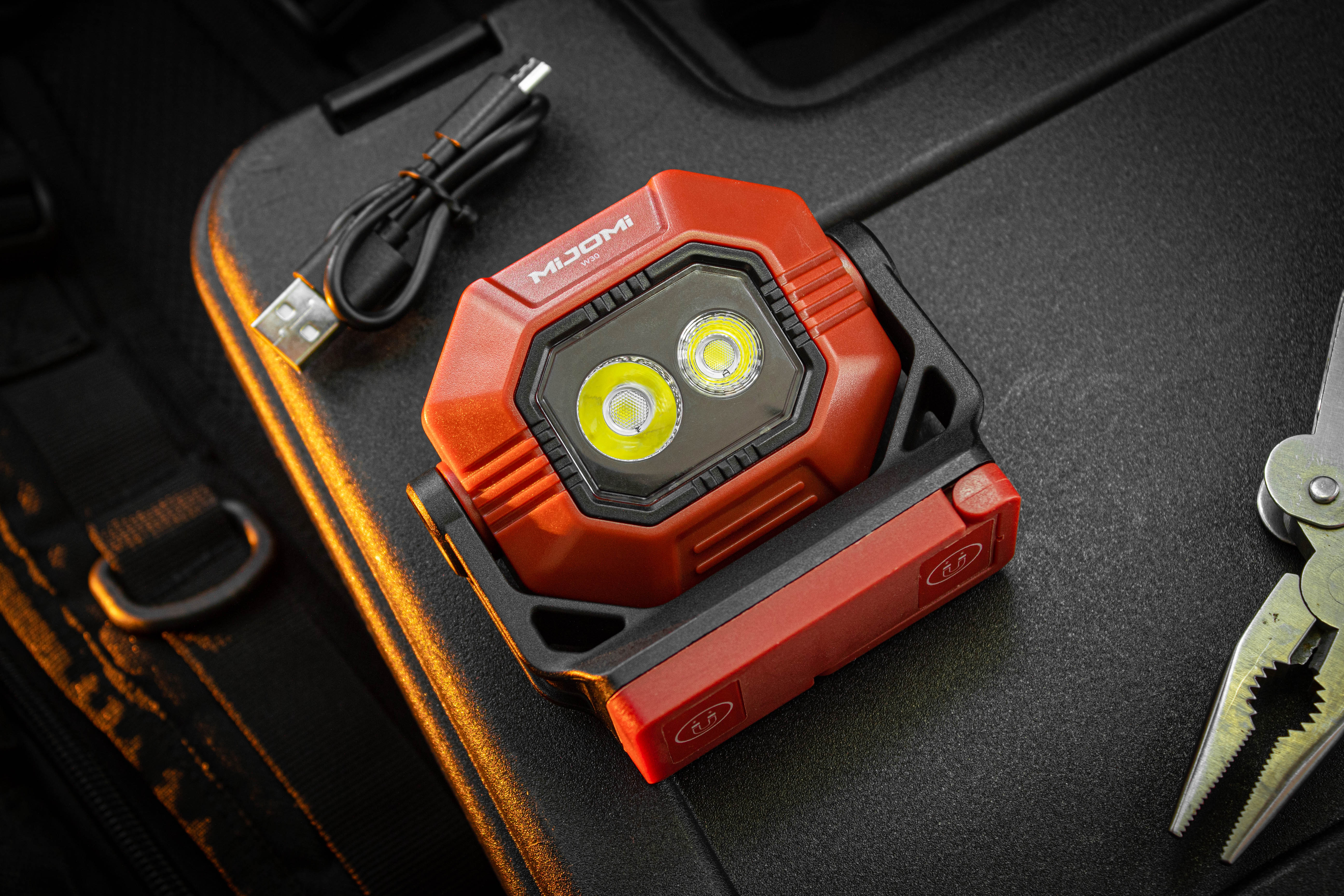 Compact work light