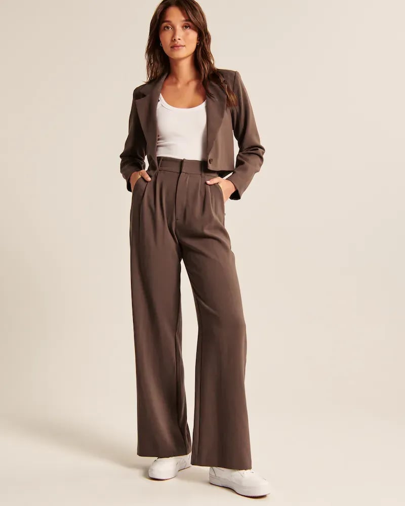 Lightweight Tailored Wide Leg Pants