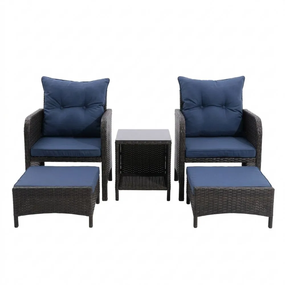5-teiliges Gartenmöbelset aus Rattan mit blauen Kissen