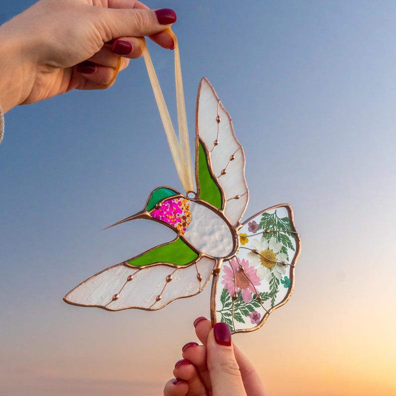 Vitrais de beija-flor para pendurar na janela, enfeites de pássaros para apanhador de sol, presentes para o Dia das Mães.