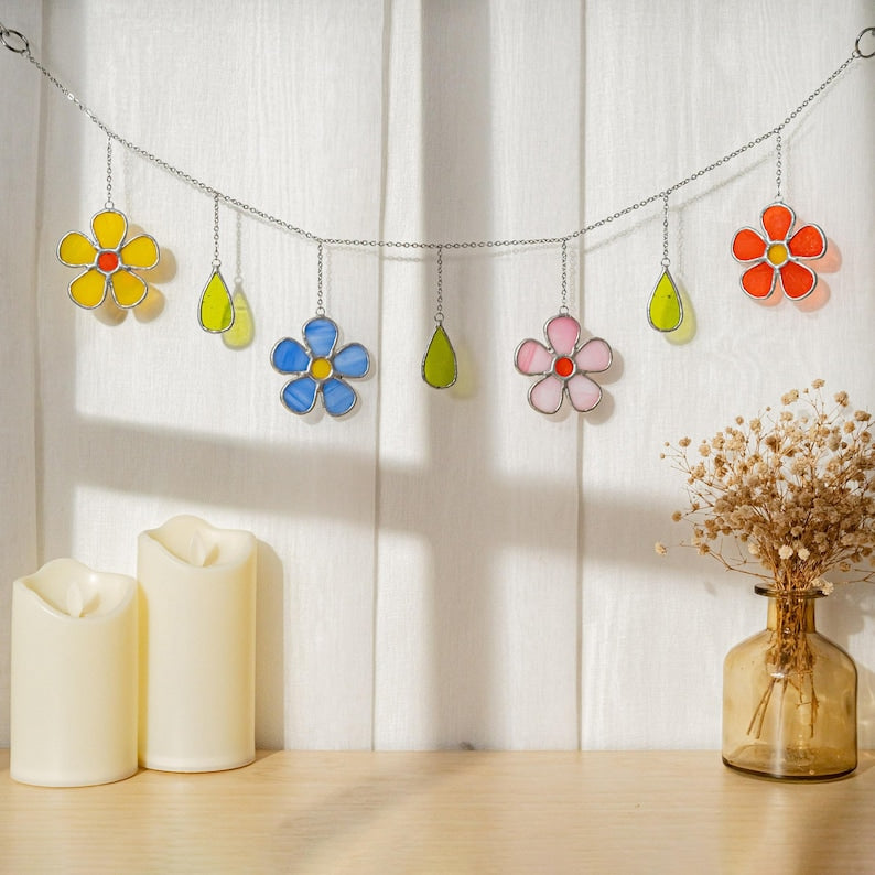 Guirlanda de flores de vidro, cordão de flores, arte em vitral, vitral de flores, decoração em vitral, enfeite de janela, arte feita à mão F97