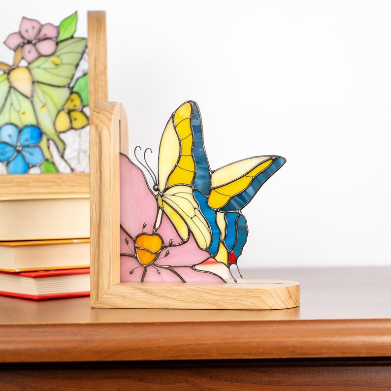 Vitral em forma de cauda de andorinha, presente para madrinha, suporte para livros em vitral de borboleta, presente de boas-vindas, presente para quem ama ler pela primeira vez.