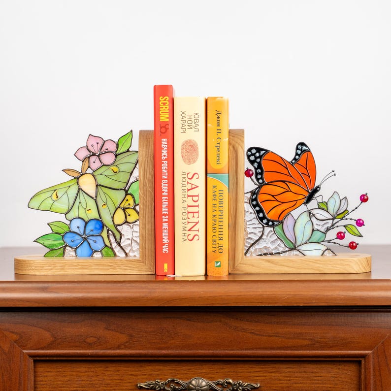 Suporte para livros de vidro colorido estilo vitral mariposa lunar presente mãe