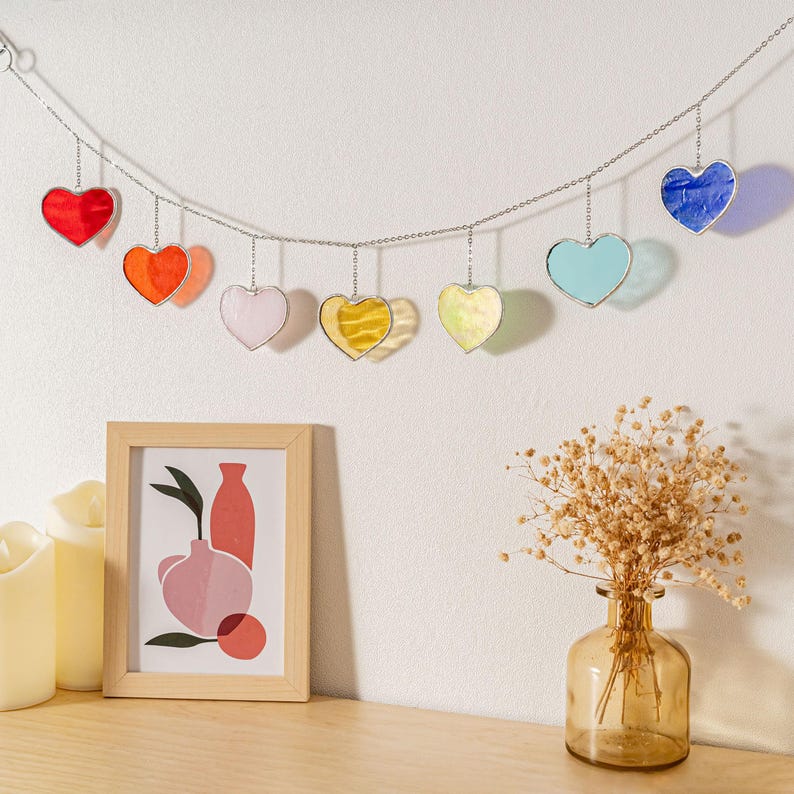 Guirlanda de Corações de Vidro Arco-Íris – Decoração para Janela e Parede F96