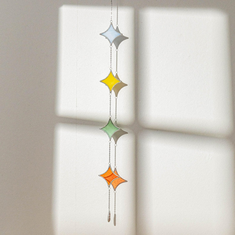 Apanhador de sol de parede com vitral geométrico colorido para decoração de janelas e ambientes Q22