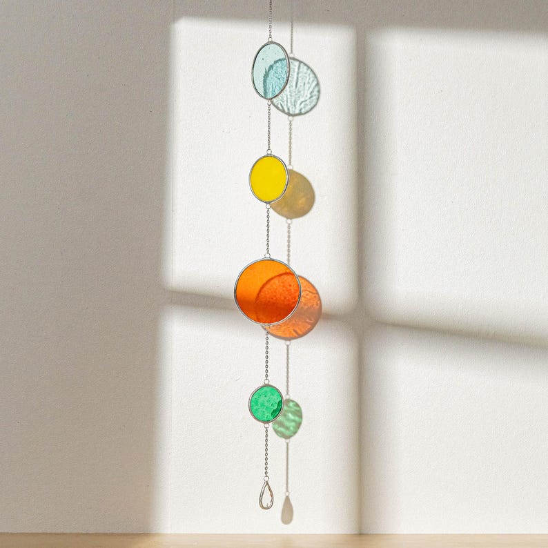 Apanhador de sol de parede com vitral geométrico colorido para decoração de janelas e ambientes Q22