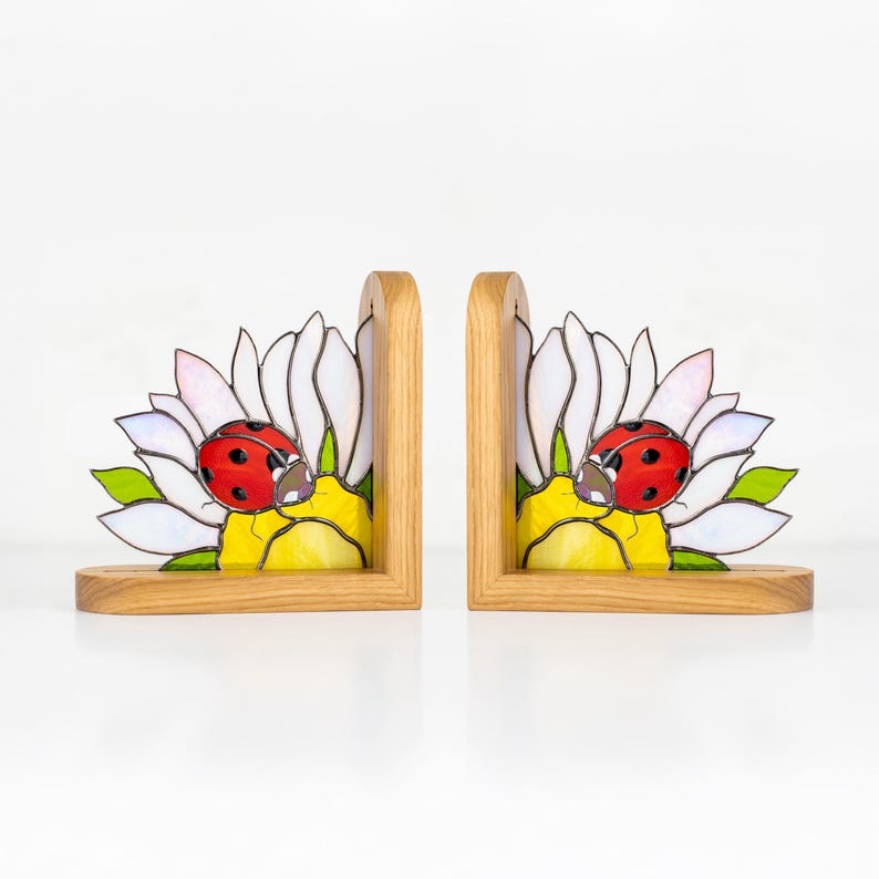 Suporte para livros de vidro colorido estilo vitral joaninha presente madrinha