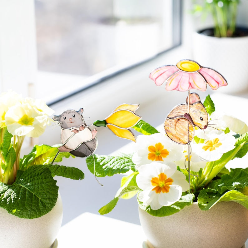 Estacas de Vitral em Formato de Rato para Vasos de Plantas - Decoração Cottagecore - Presente Aconchegante para Amantes de Plantas
