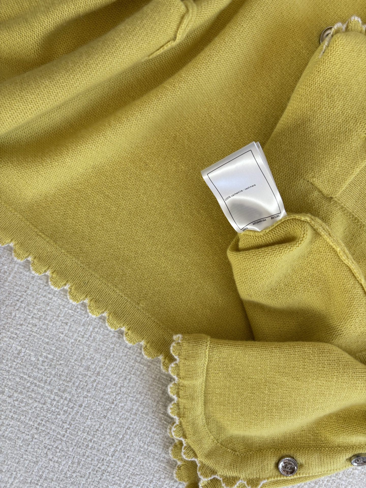 CHNEL Wave Lace Cashmere Cardigan