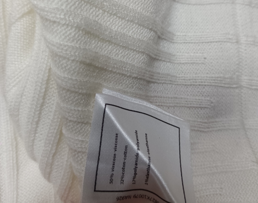 CHANE25SS Slim Fit Knitted Cotton Cardigan