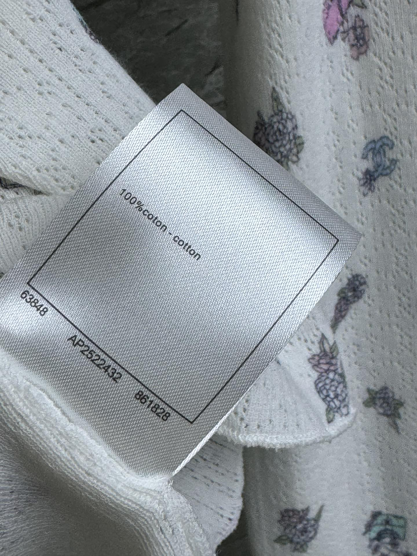 CHANE Painted Floral Bottom Shirt