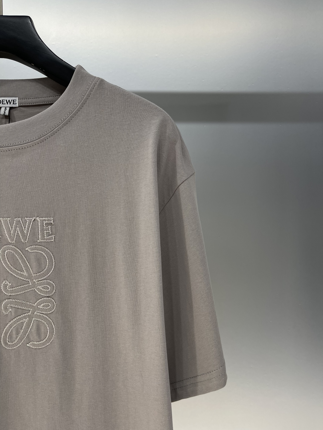 LOE Chest Letter Logo Embroidery Short Sleeve