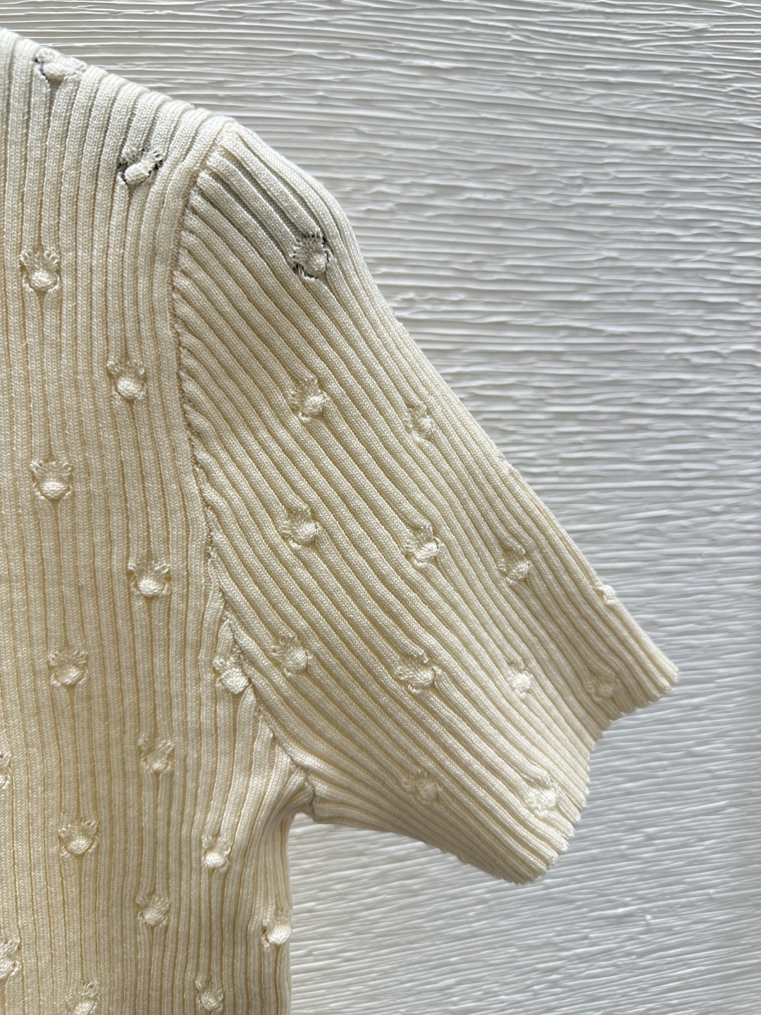 CHANE round neck polka dot knit short sleeve