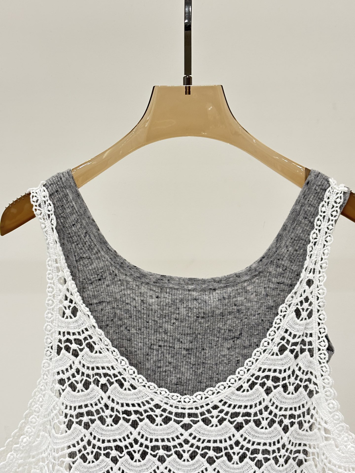 MIU25SS round neck letter logo patch simple lace tunic knit two-piece set