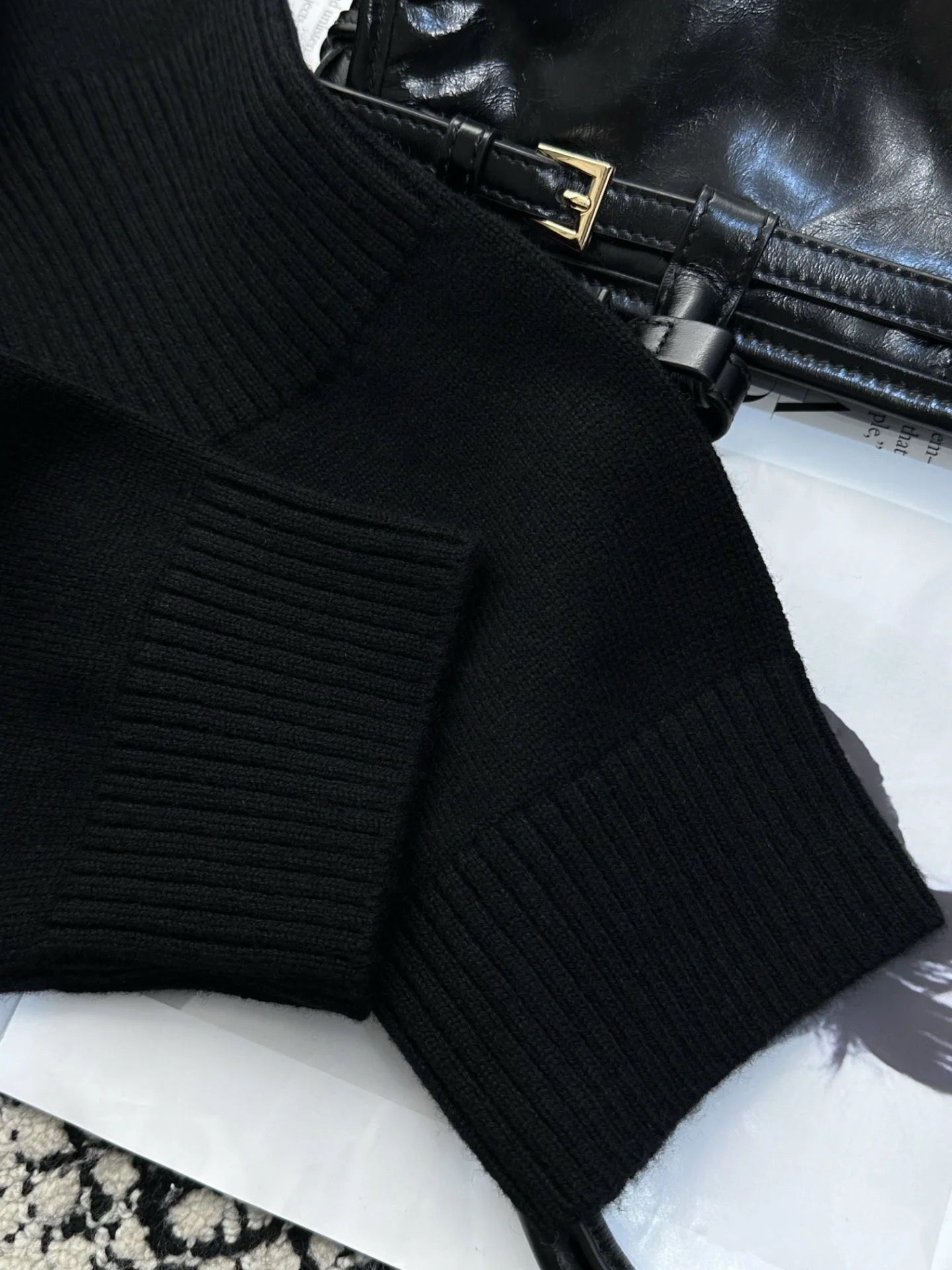 XX Elastic long sleeved knitted sweater in 3 colors