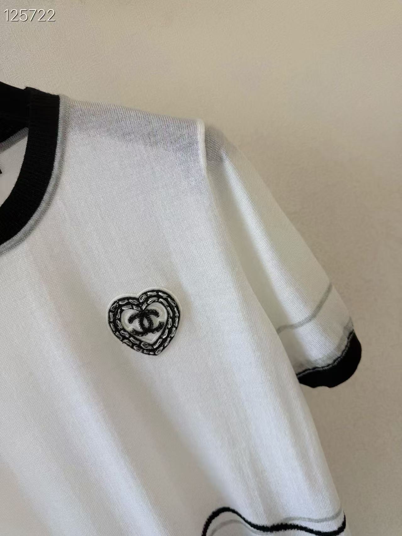 CC Black & White Wavy Striped Knit Tee