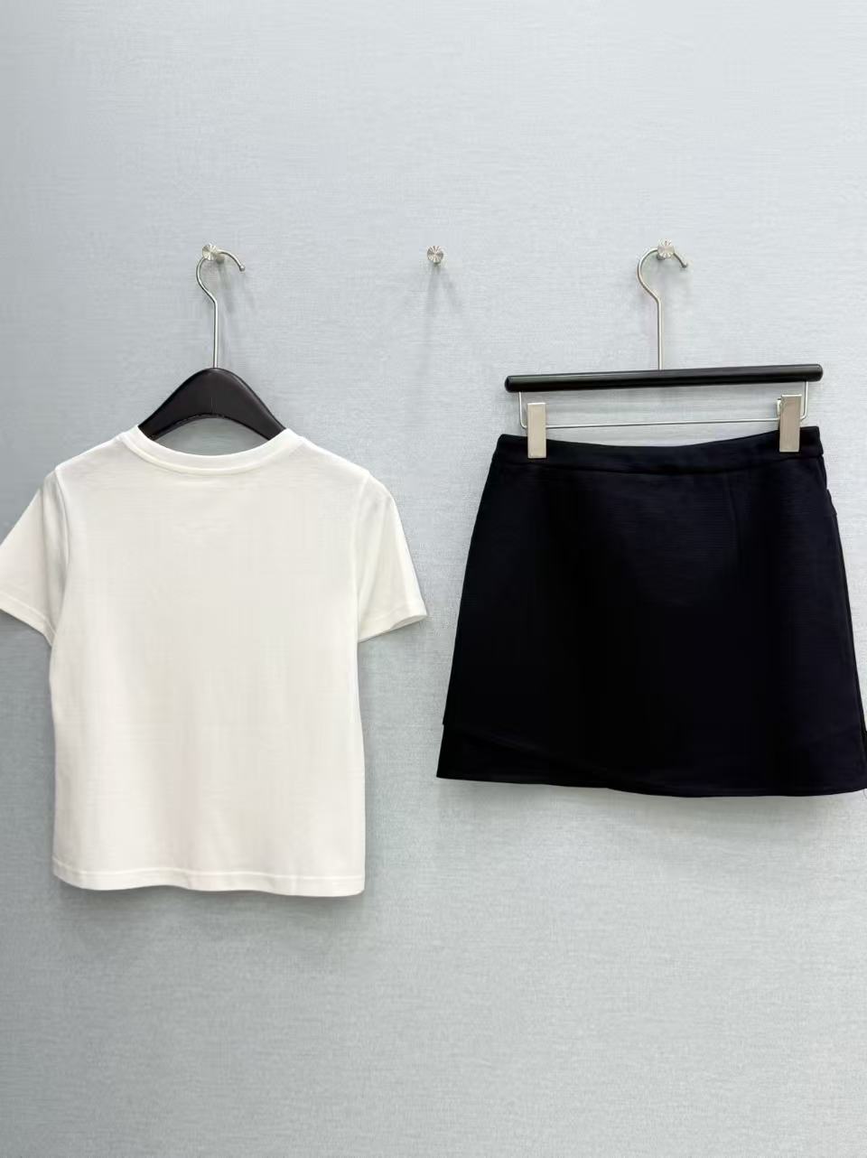 MIU Sleek Black A - Line Mini Skirt